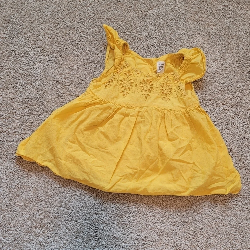 Gap Kids Yellow Eyelet Dress Size 2